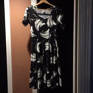 LulaRoe Black & White Nicole Dress